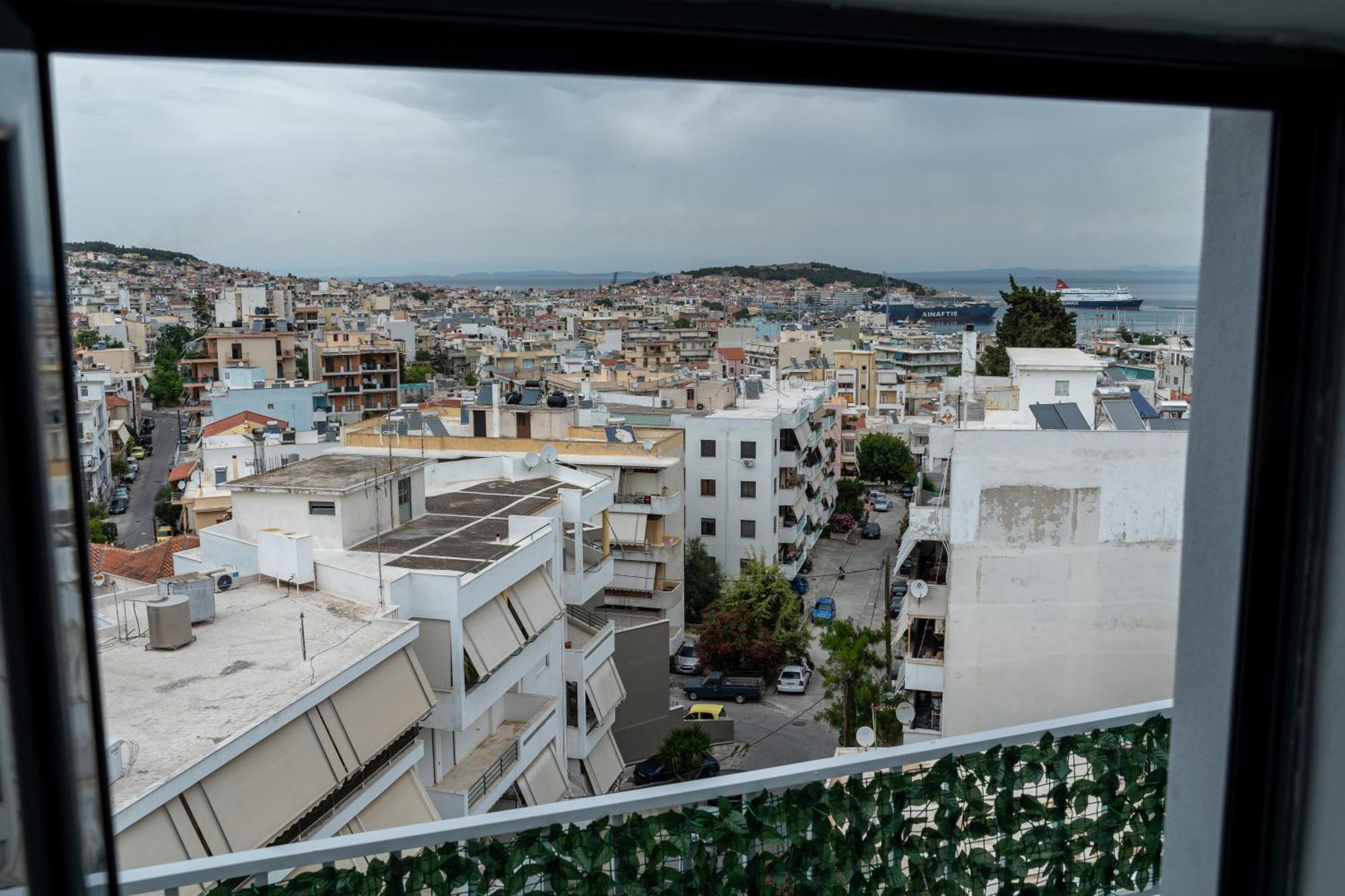 Loft Life Studio, With 360 View Of Mytilene Apartment Bagian luar foto