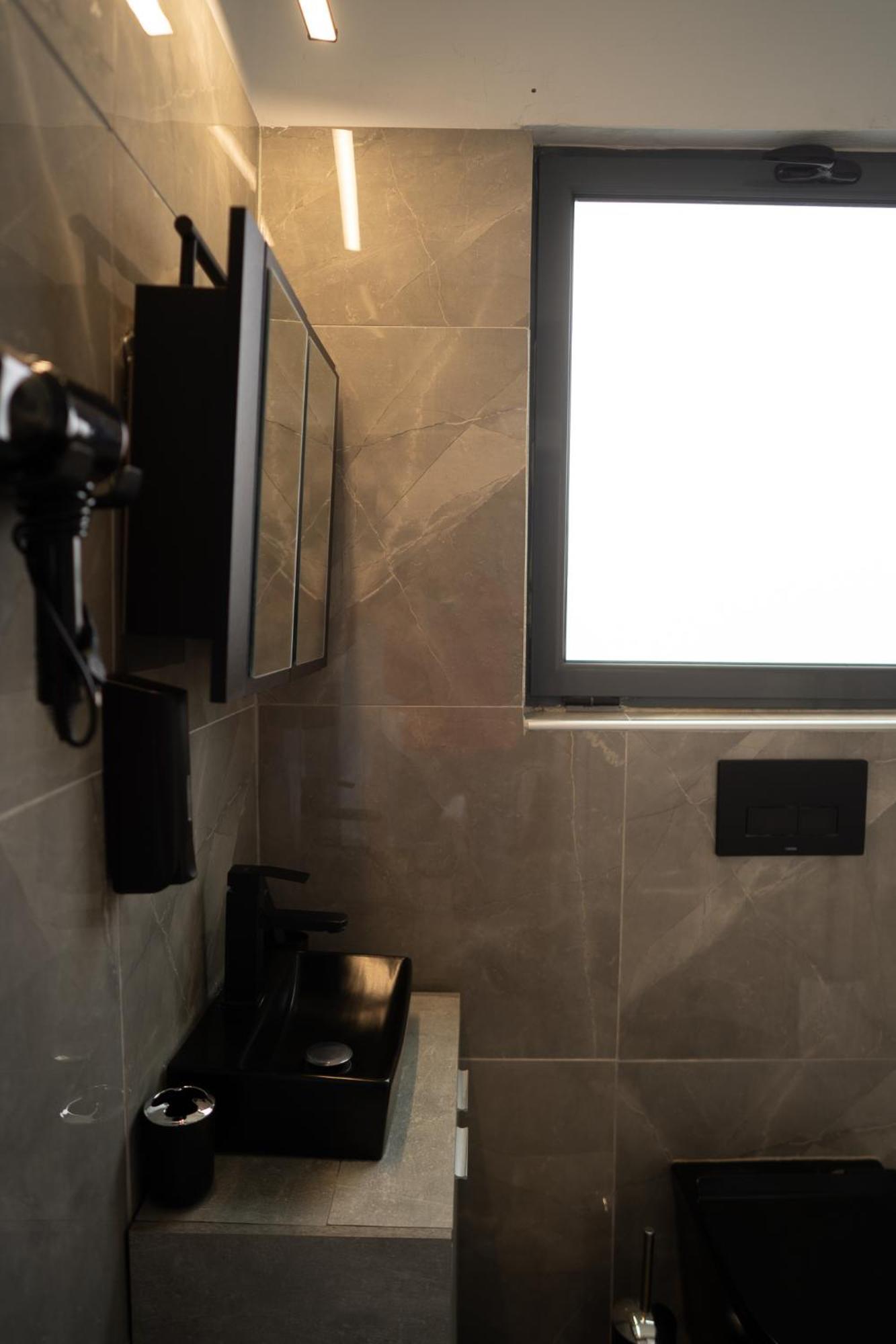 Loft Life Studio Mytilene View Bagian luar foto
